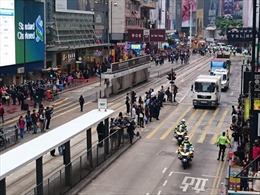 Hong Kong giải tán xong điểm biểu tình cuối 